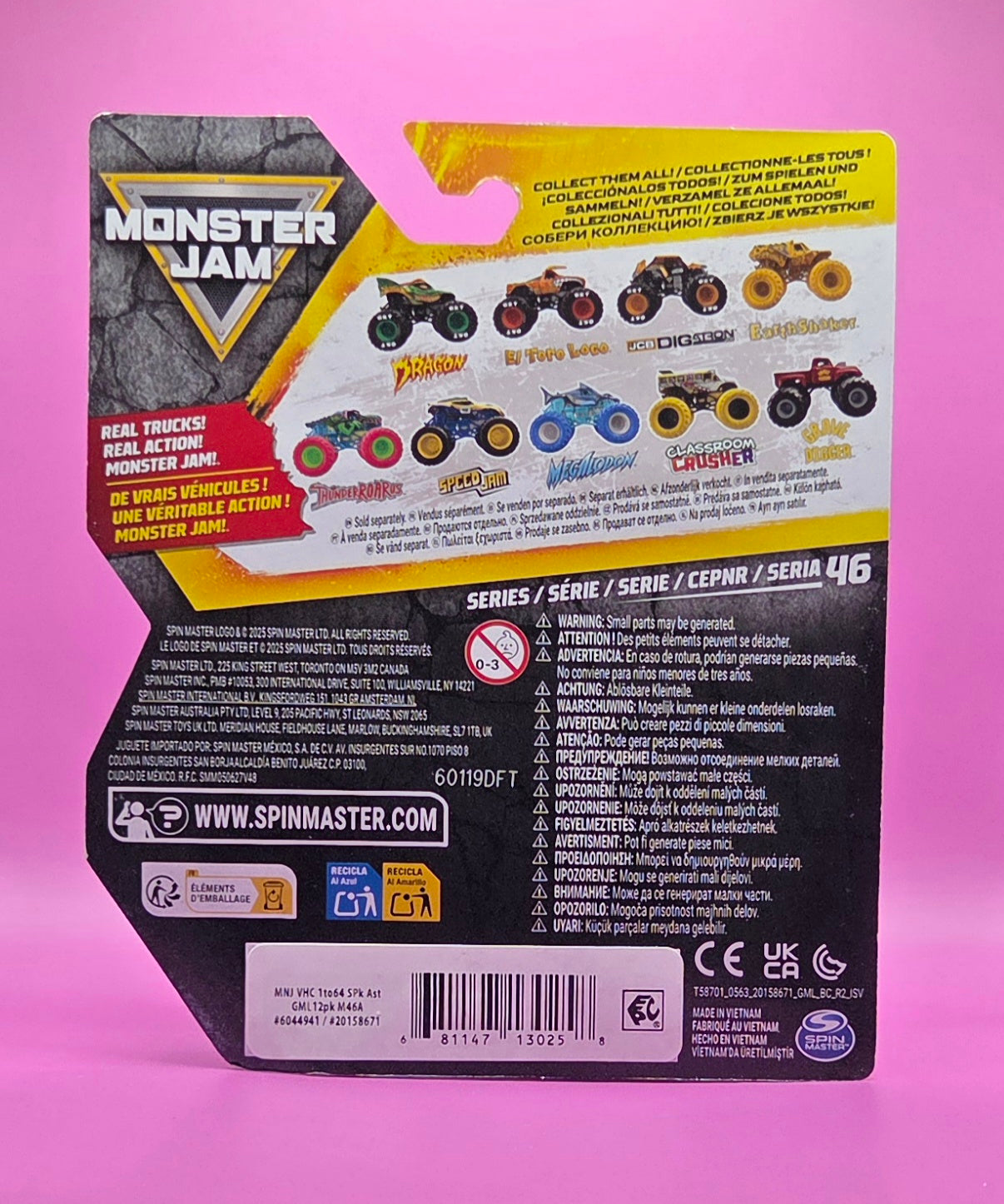 Monster Jam 1:64 Scale Series 46 Pixel Punks Megalodon